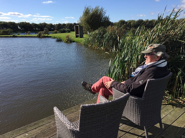 赛成为来自 赛成为来自